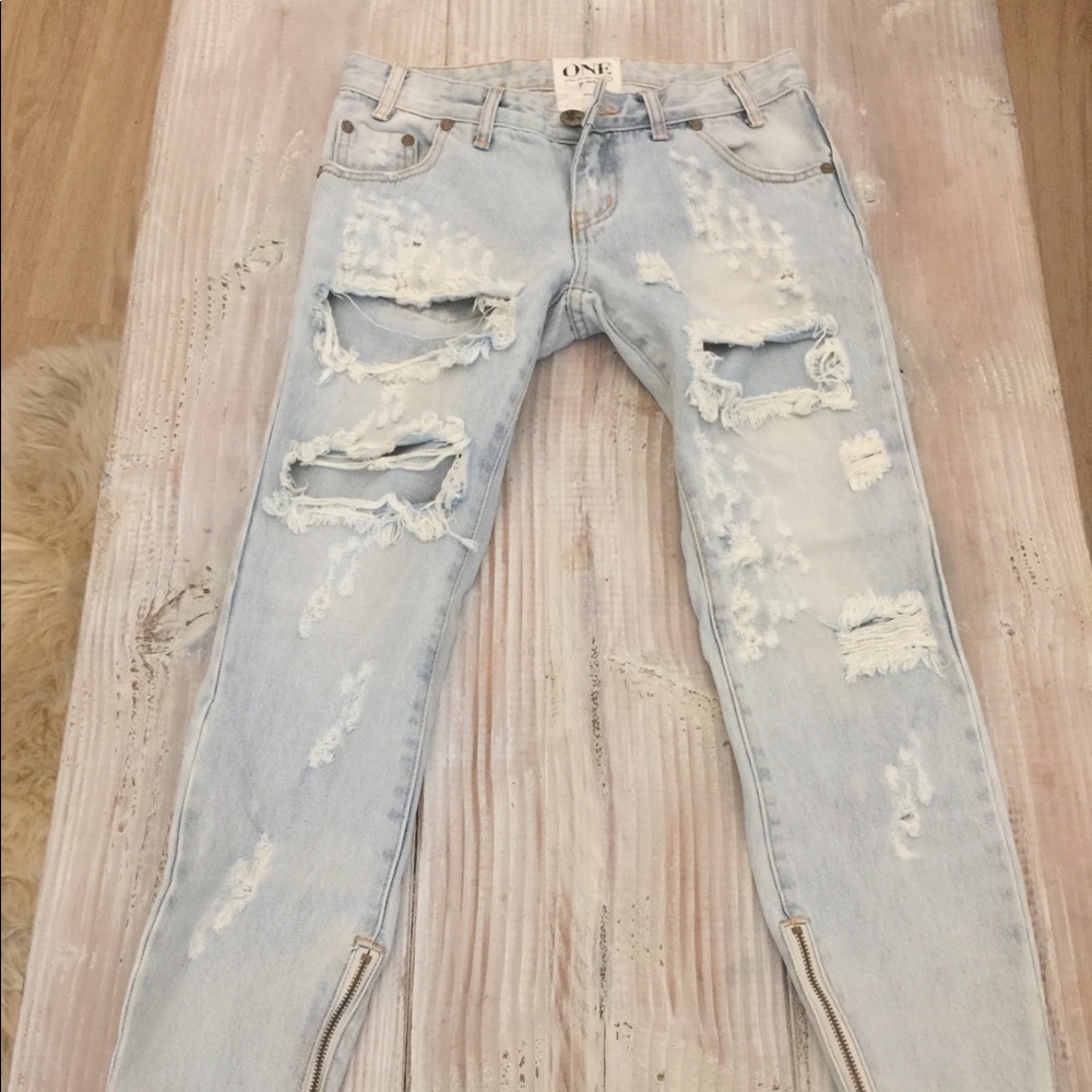 One Teaspoon destroyed denim jeans - Picture 2 of 5